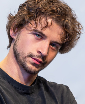 Юрий Кувшинов